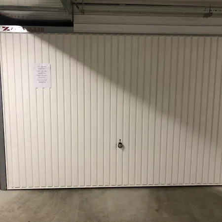 Ivan's Kapana With Garage * بلوفديف
